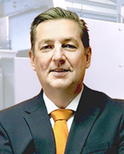 Henk Struving Sales & Marketing Director Innovatec Hatchery Automation